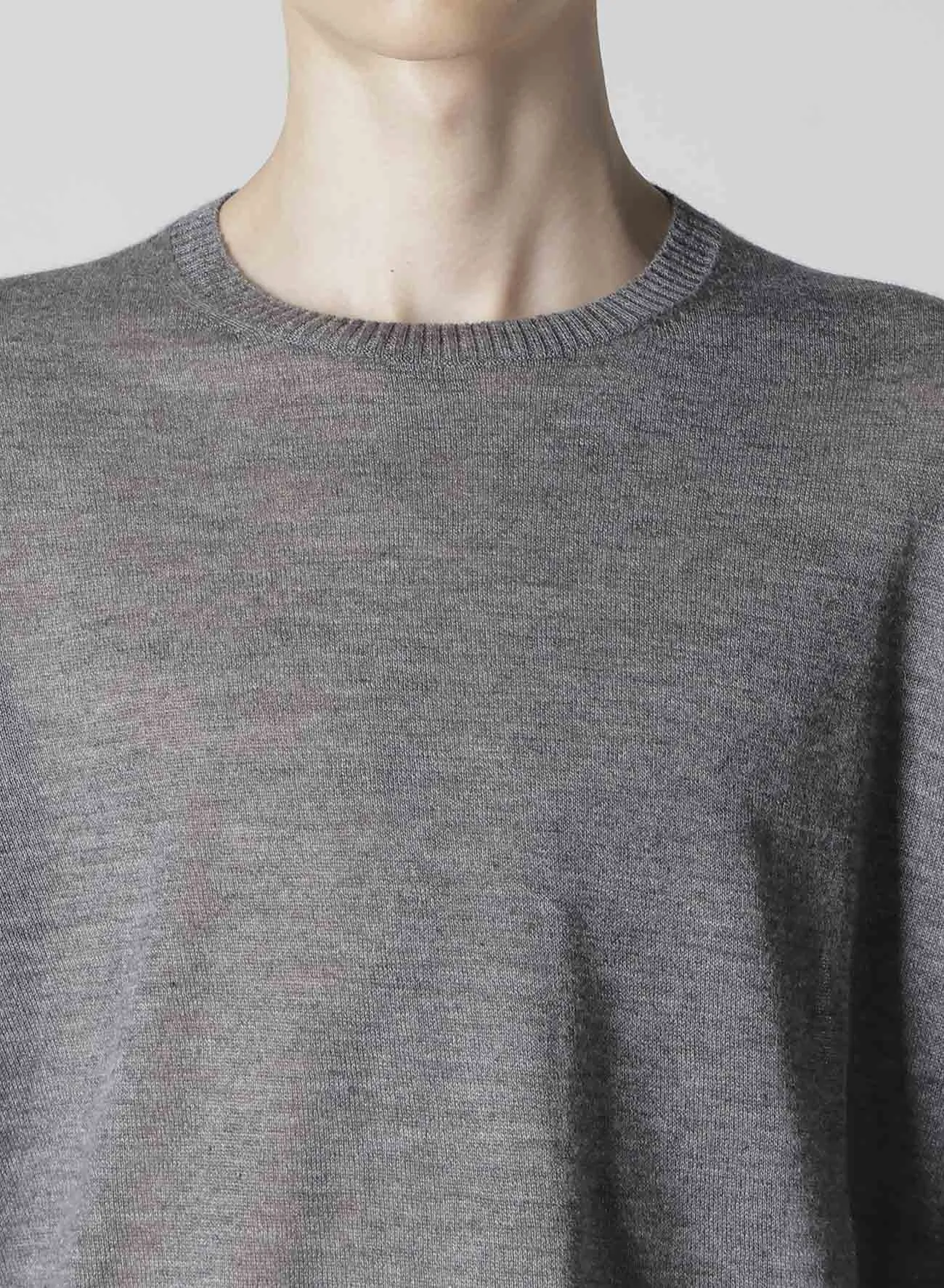 12G PULLOVER KNIT WITH LOGO