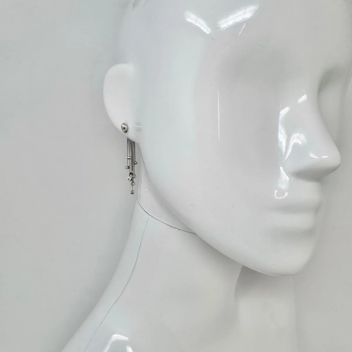 18K White Gold Diamond Earrings