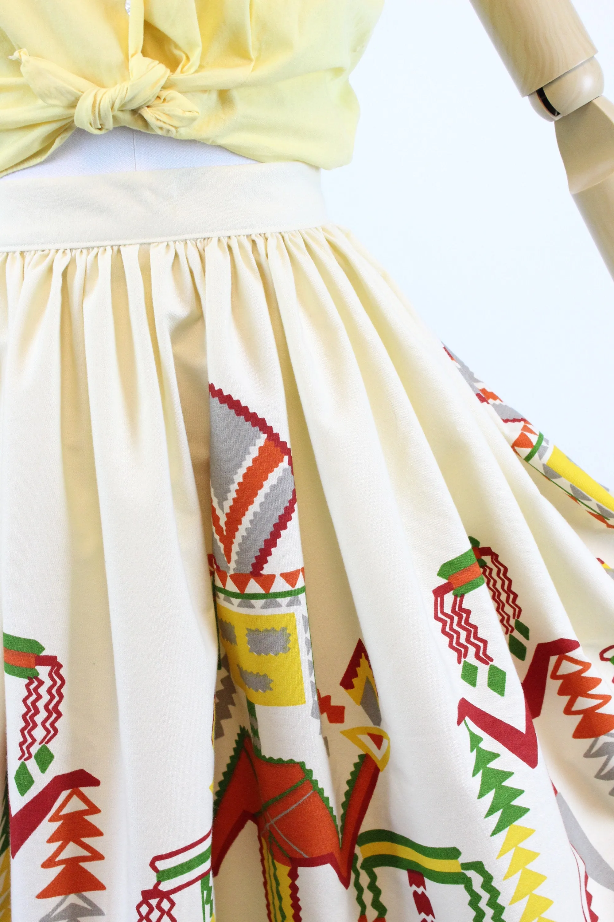 1950s KACHINA doll novelty print skirt small | new spring
