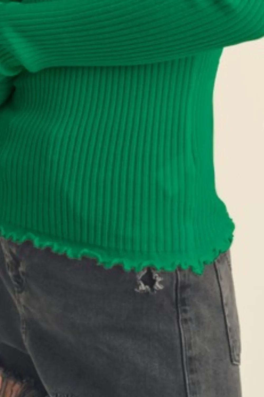 Aemi   Co Lettuce Hem Scoop Neck Long Sleeve Knit Top