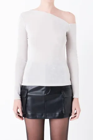 Asymmetric Shoulder Top