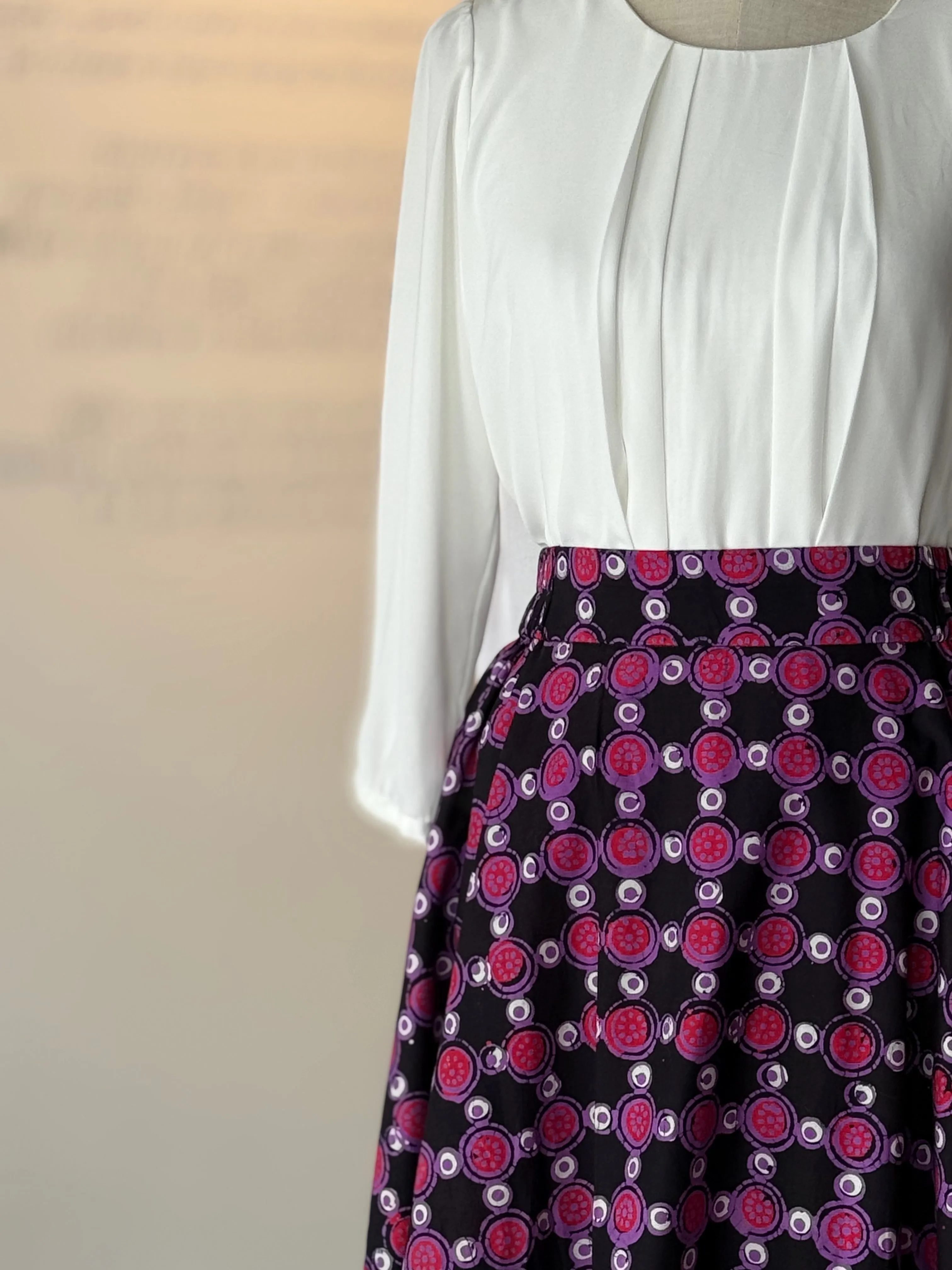 Ayu Lady Midi Wavy Skirt 13