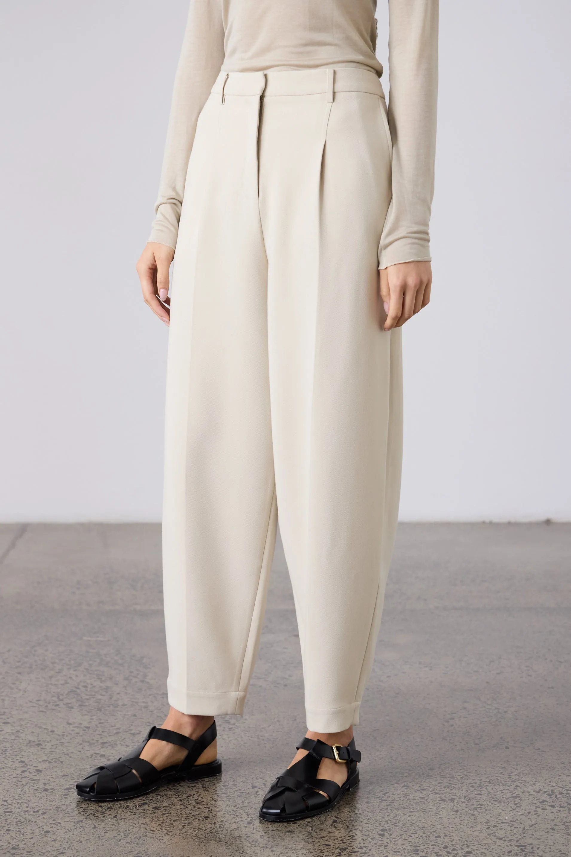 Britta Barrel Leg Trouser - Bone