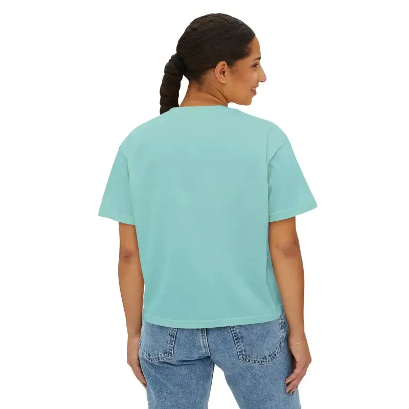 Chic Boxy Fit Women’s Tee Flowers for Cool Casual Style