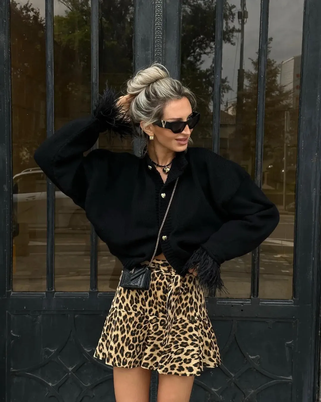 Chic Button-Up Knitted Cardigan with Luxe Furry Cuff Details