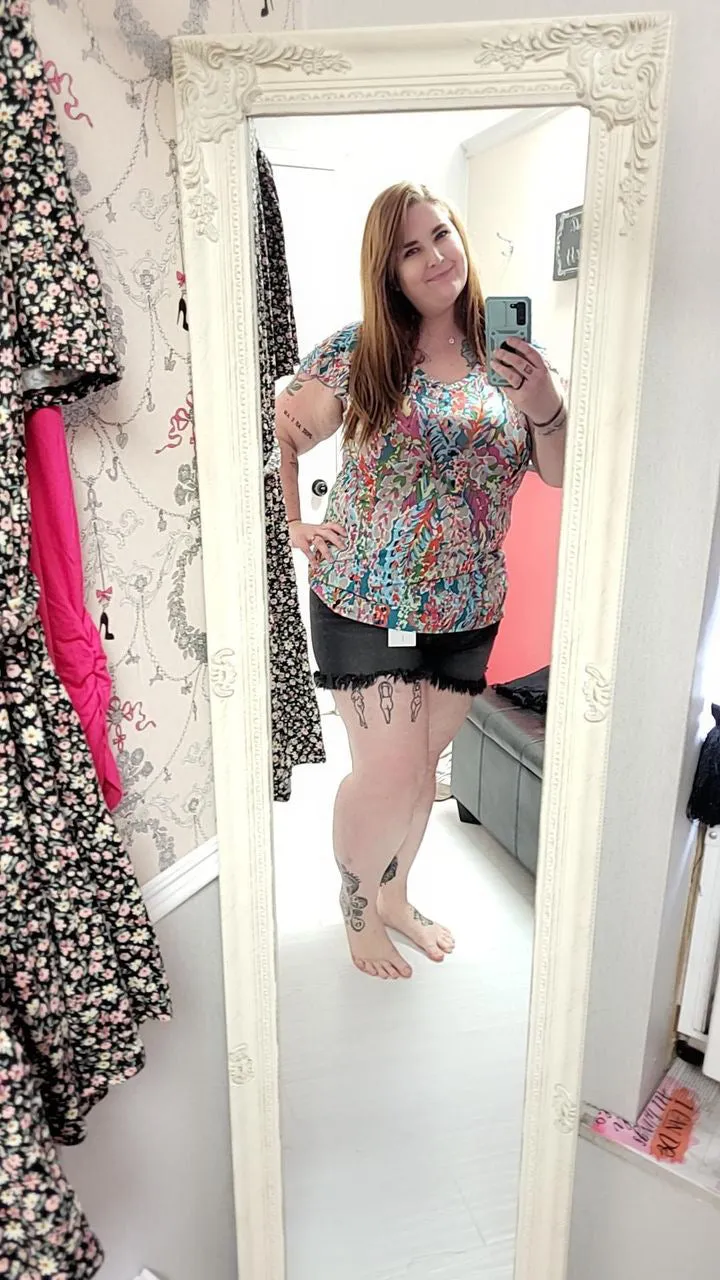 Daisy Plus Size Top in Aqua Print