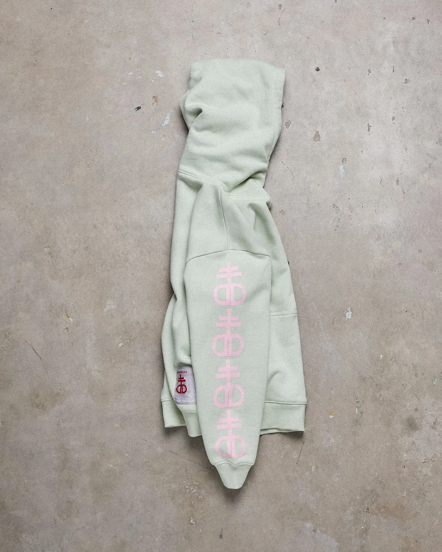 Dead Arms '16