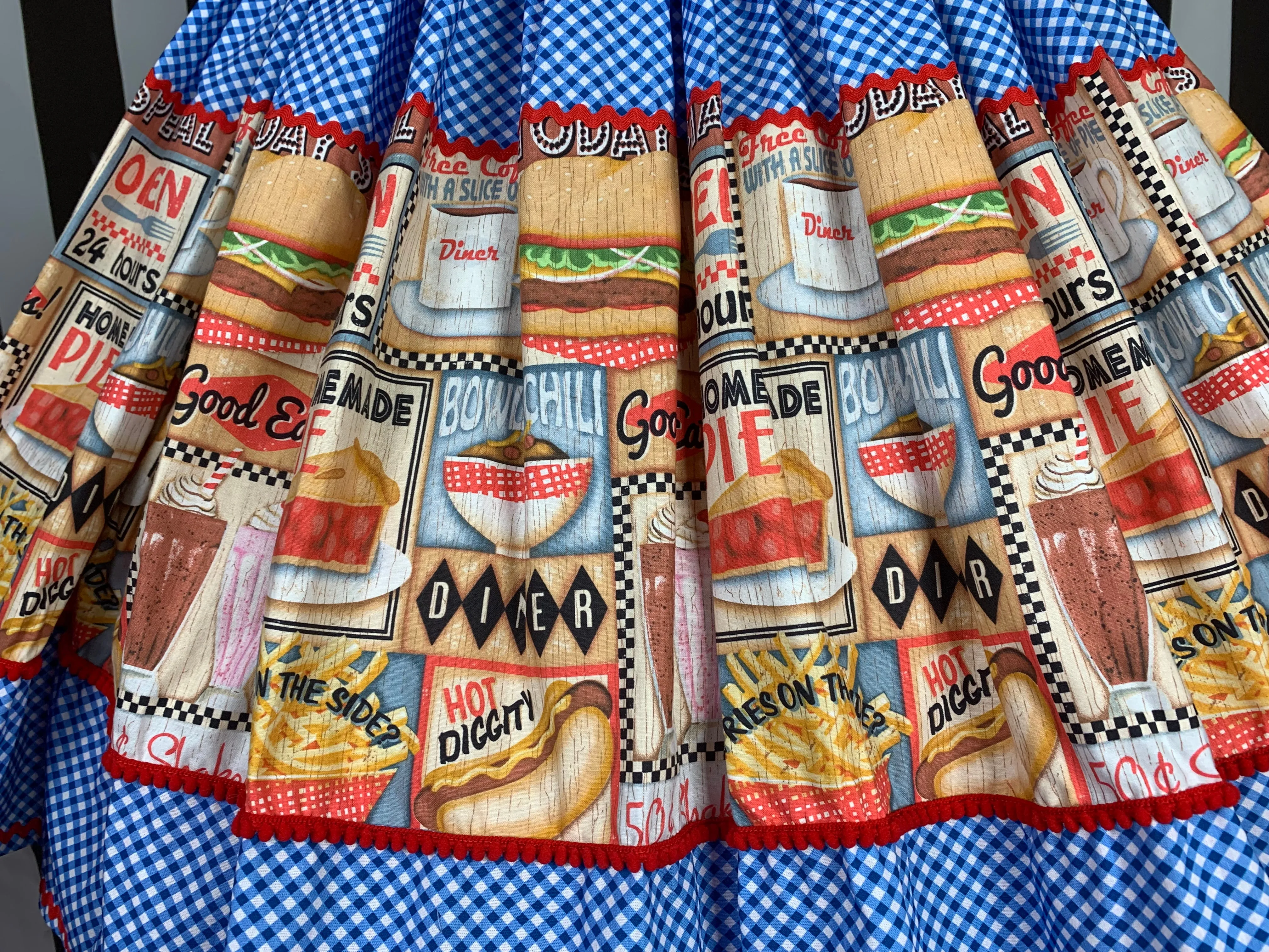 Diner print skirt