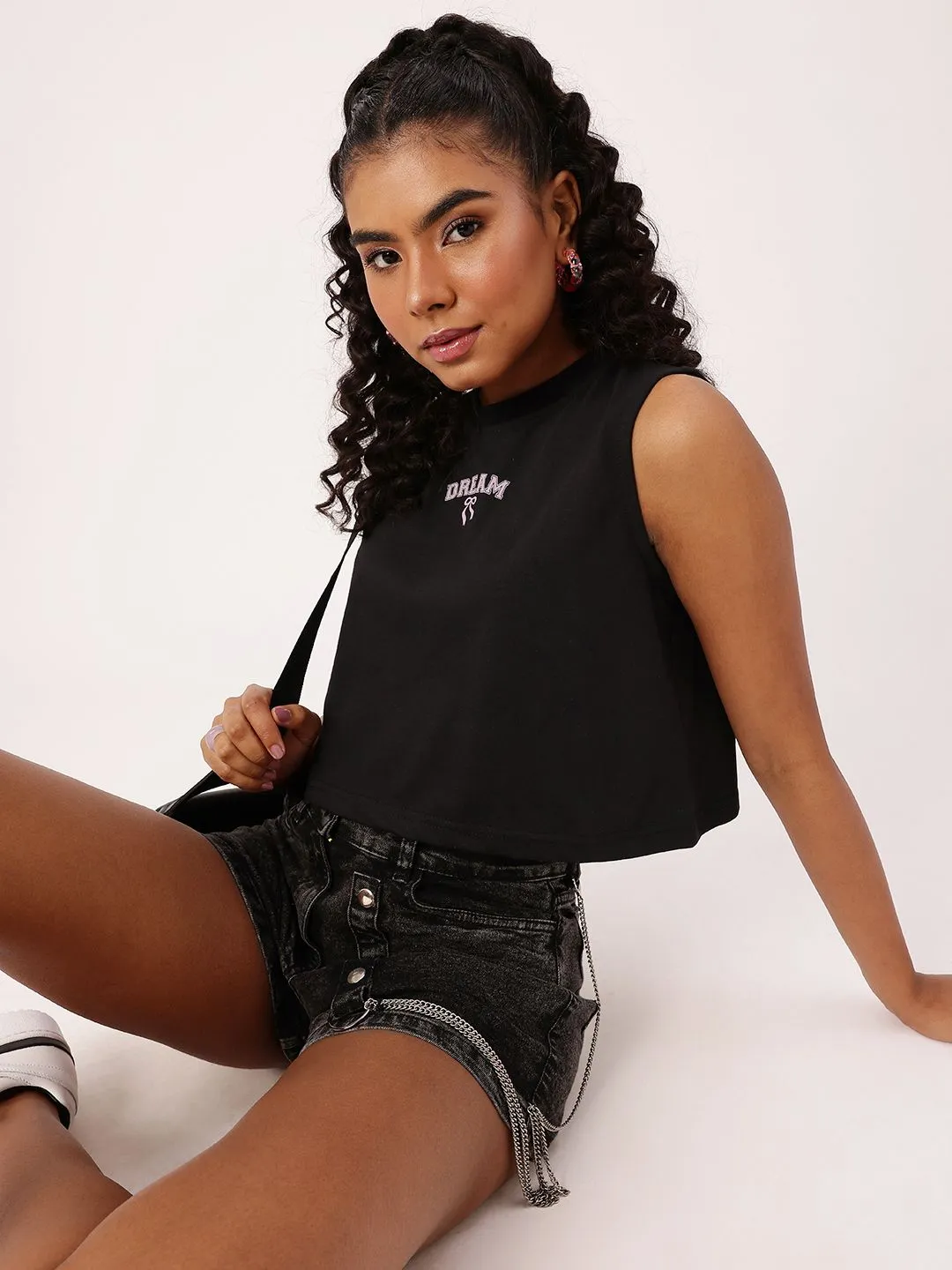 DressBerry Grunge Glam Printed Boxy Fit Crop Tshirts