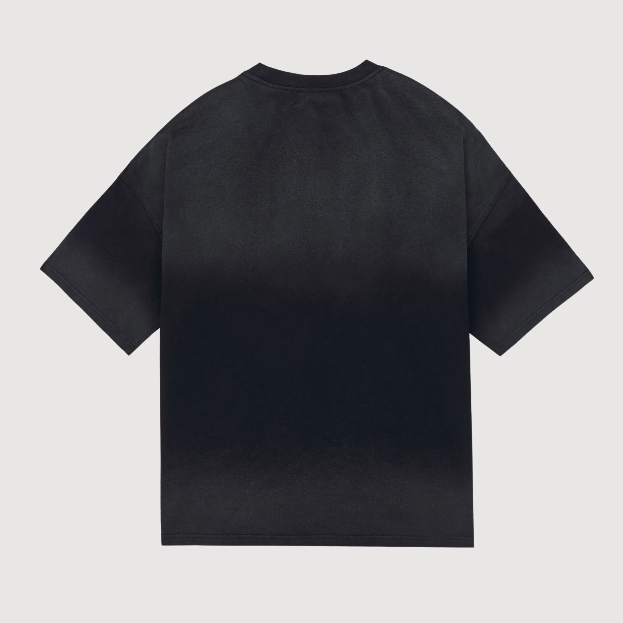 Dyed Black T-Shirt x Drop Shoulder Oversized T-Shirt