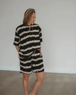 Elsie Drift Print Loose Fit T-Shirt