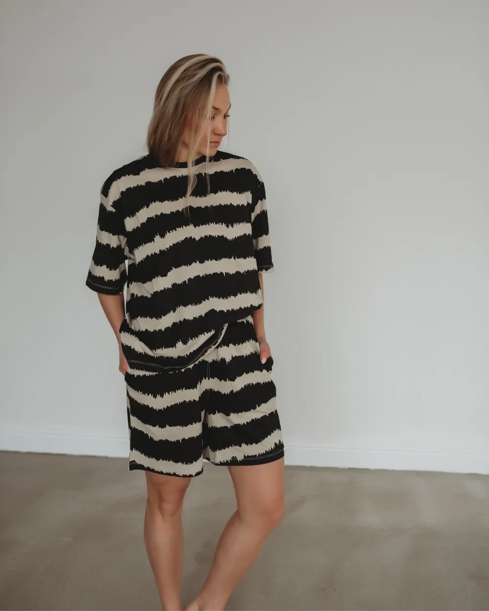 Elsie Drift Print Loose Fit T-Shirt