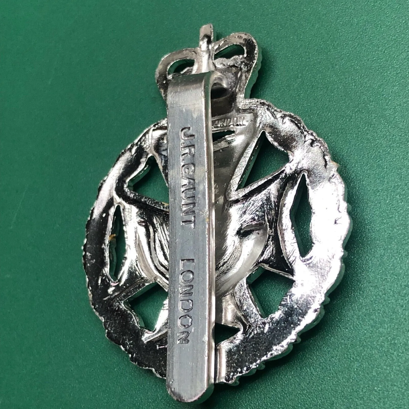 Genuine British Army Cap Badge - Green Jackets Brigade