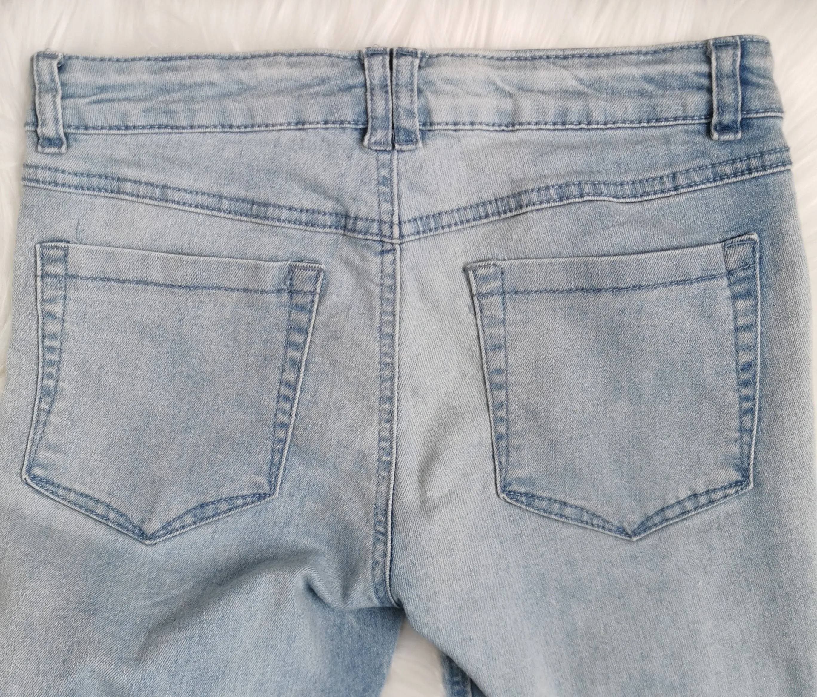 GIRL SIZE 16 YEARS - FOX, Rolled Cuff Jean Shorts EUC B51