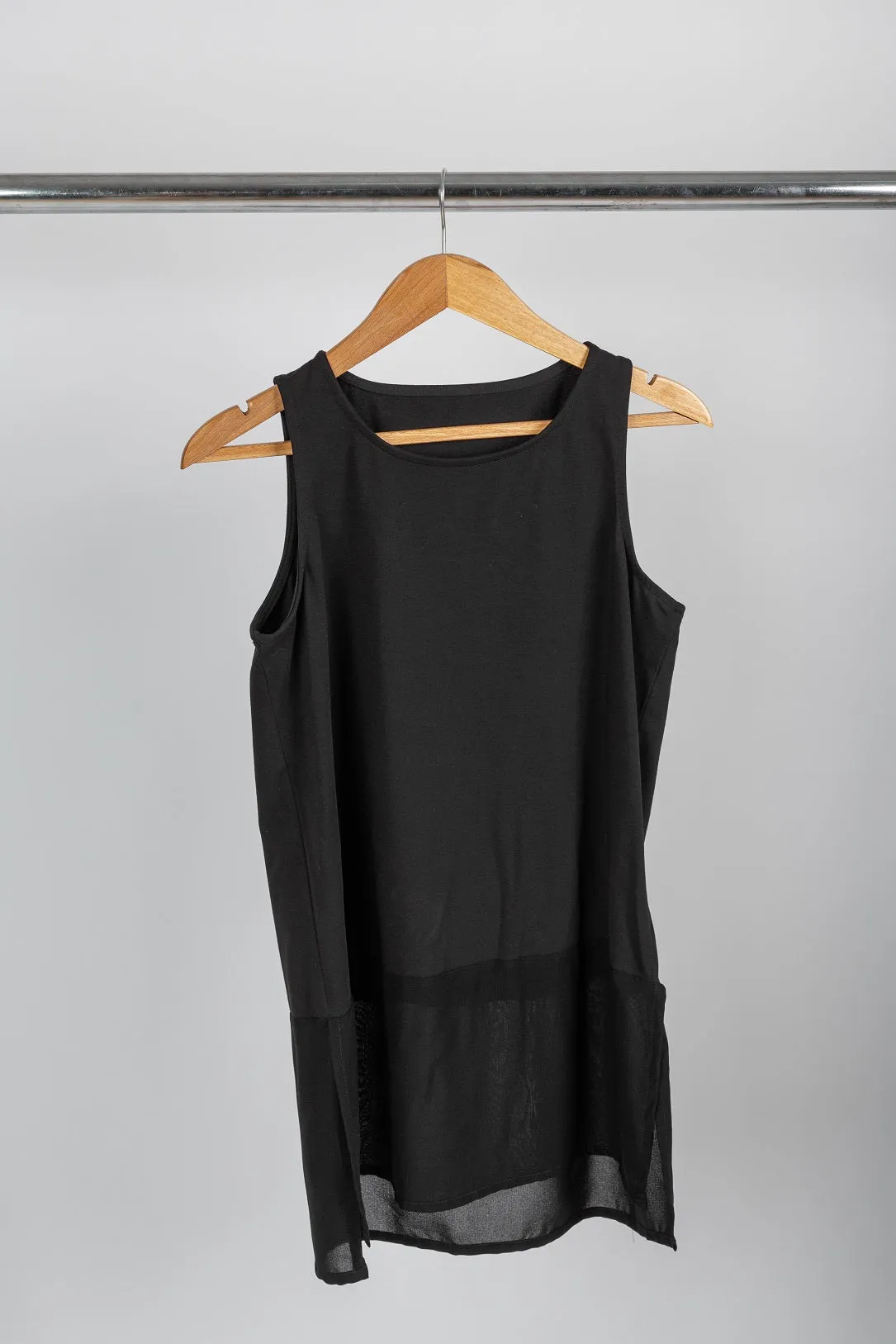 Half & Half Sleeveless Basic