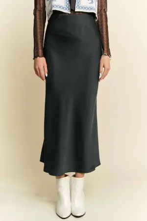 High Waist Midi Skirt - Elegant & Versatile Wardrobe Staple