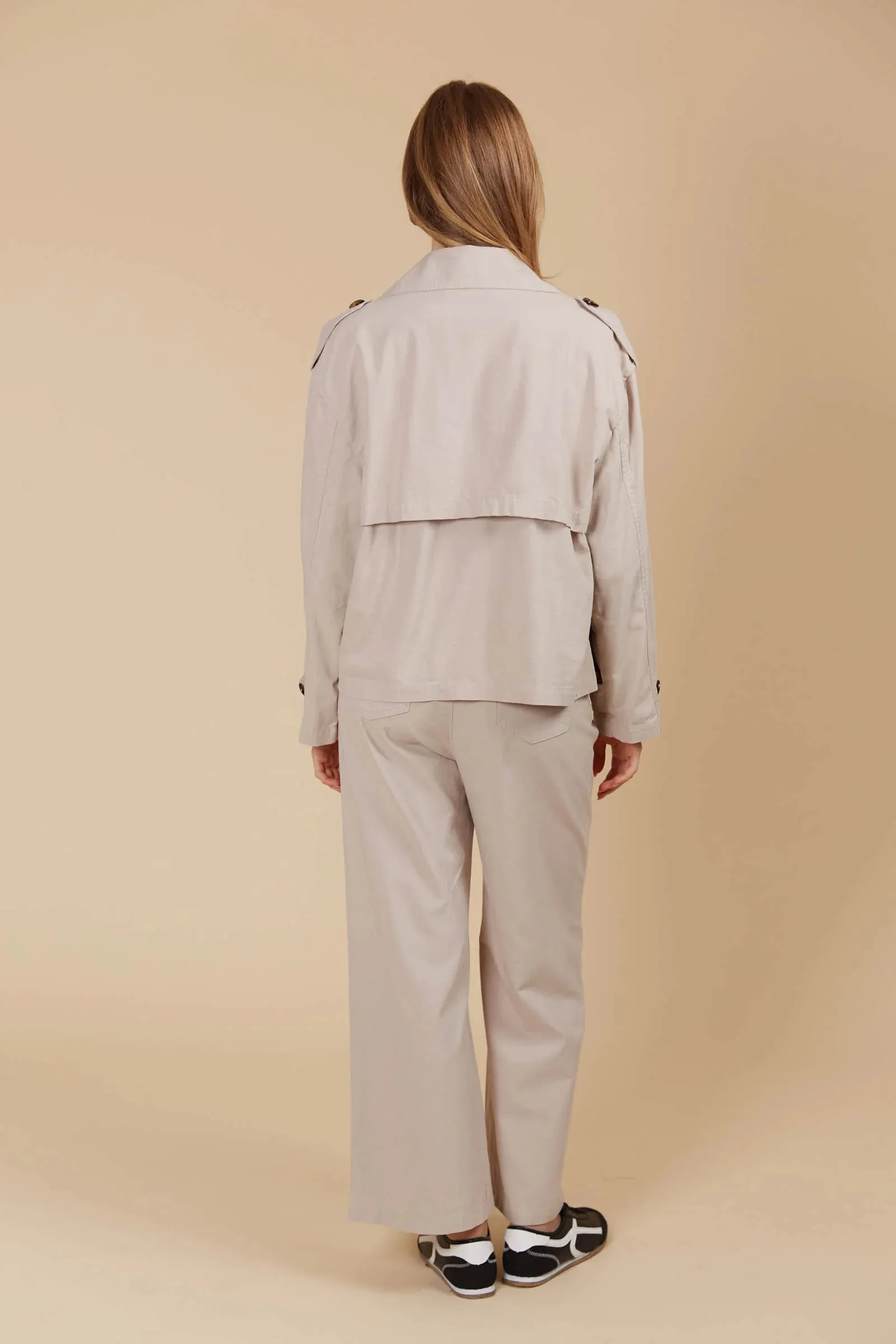 ISLE OF MINE Freya Crop Trench | Canvas