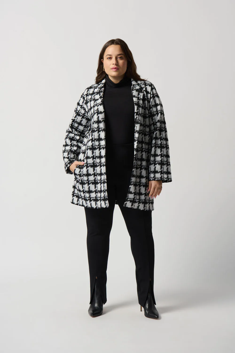 Joseph Ribkoff Off-White/Black Houndstooth Jacquard Knit Boxy Coat Style 234121