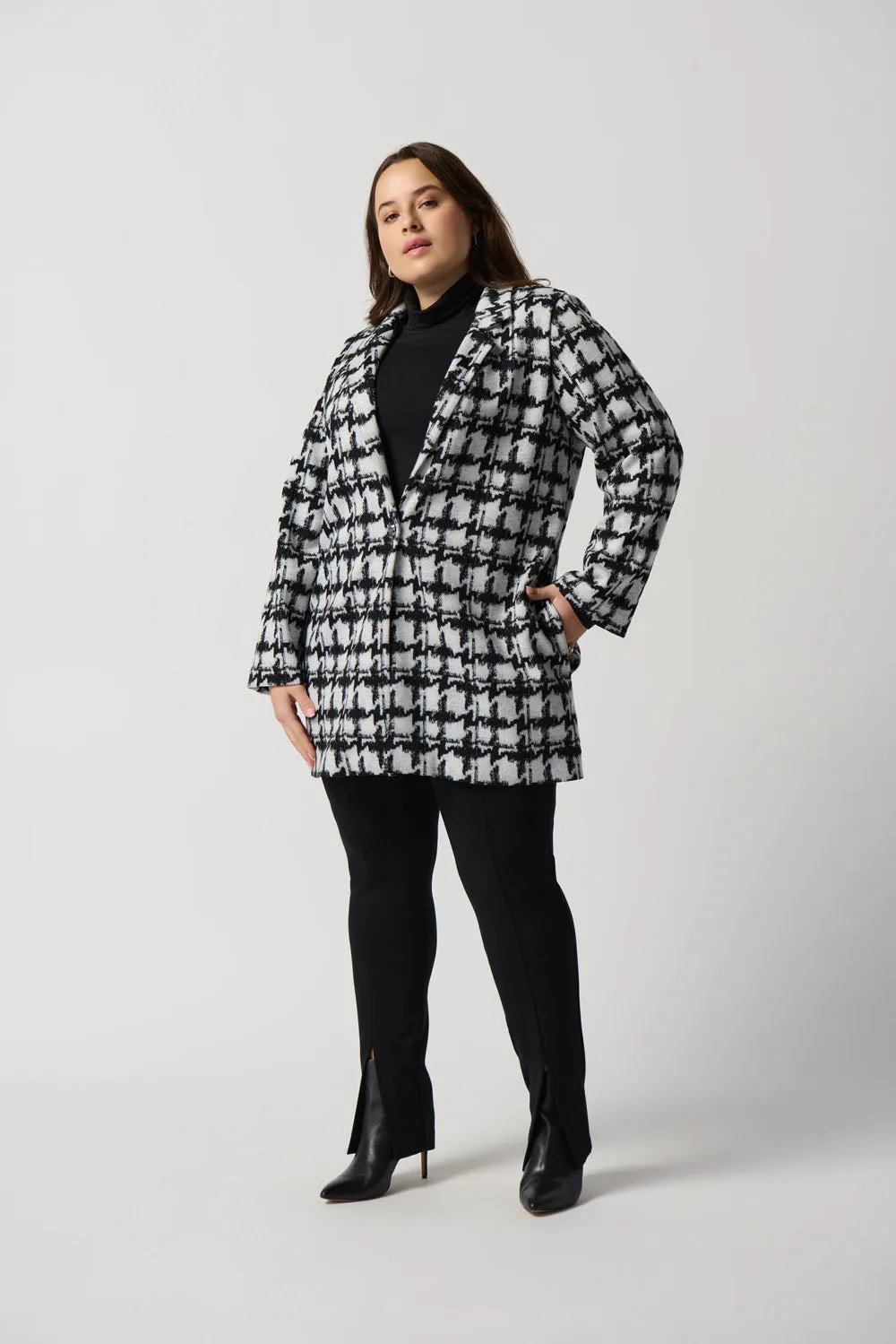 Joseph Ribkoff Off-White/Black Houndstooth Jacquard Knit Boxy Coat Style 234121