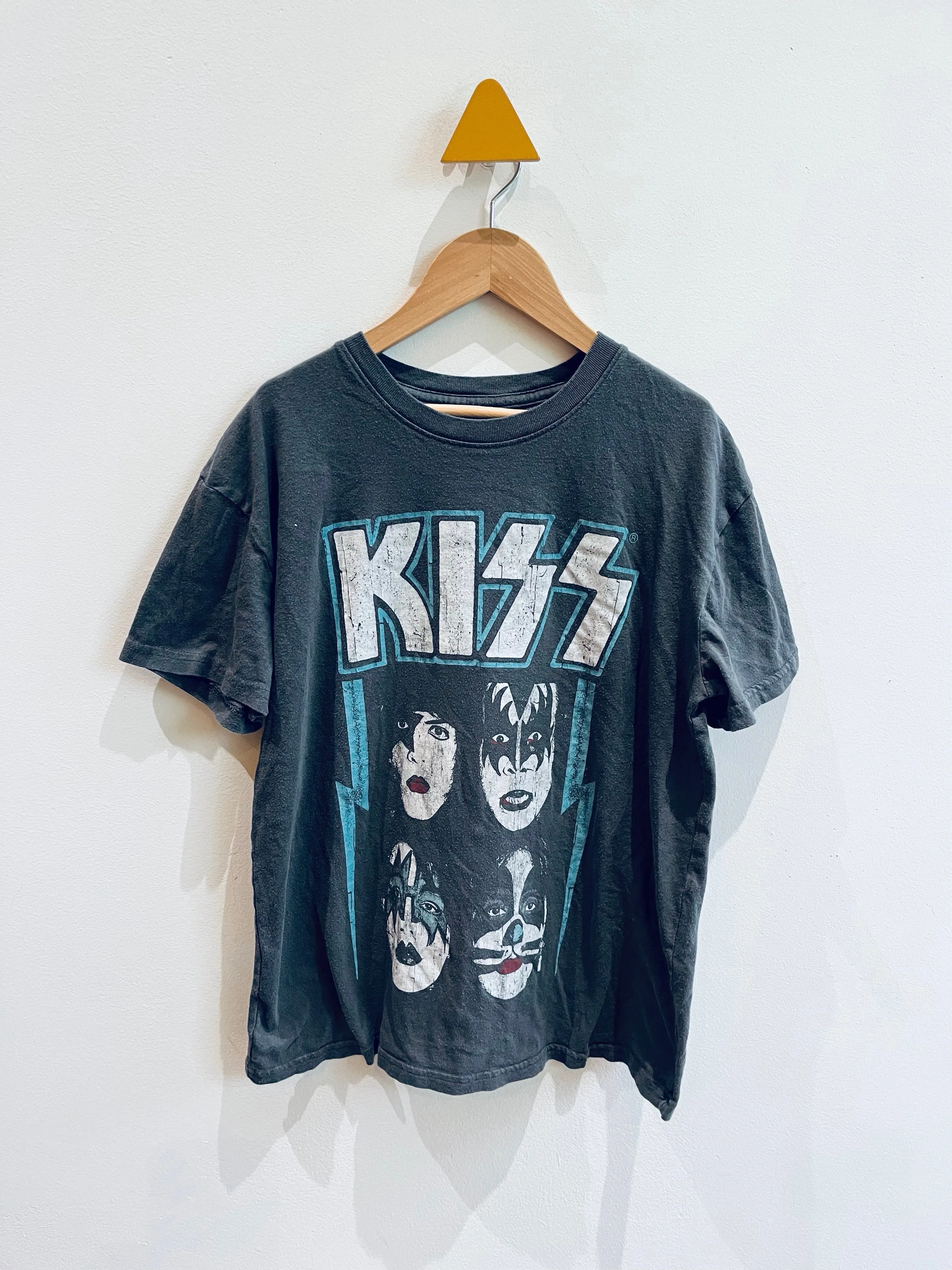 Kiss Tee // Adult S