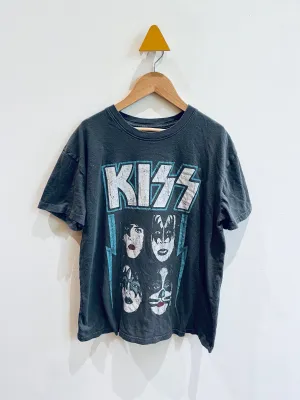 Kiss Tee // Adult S