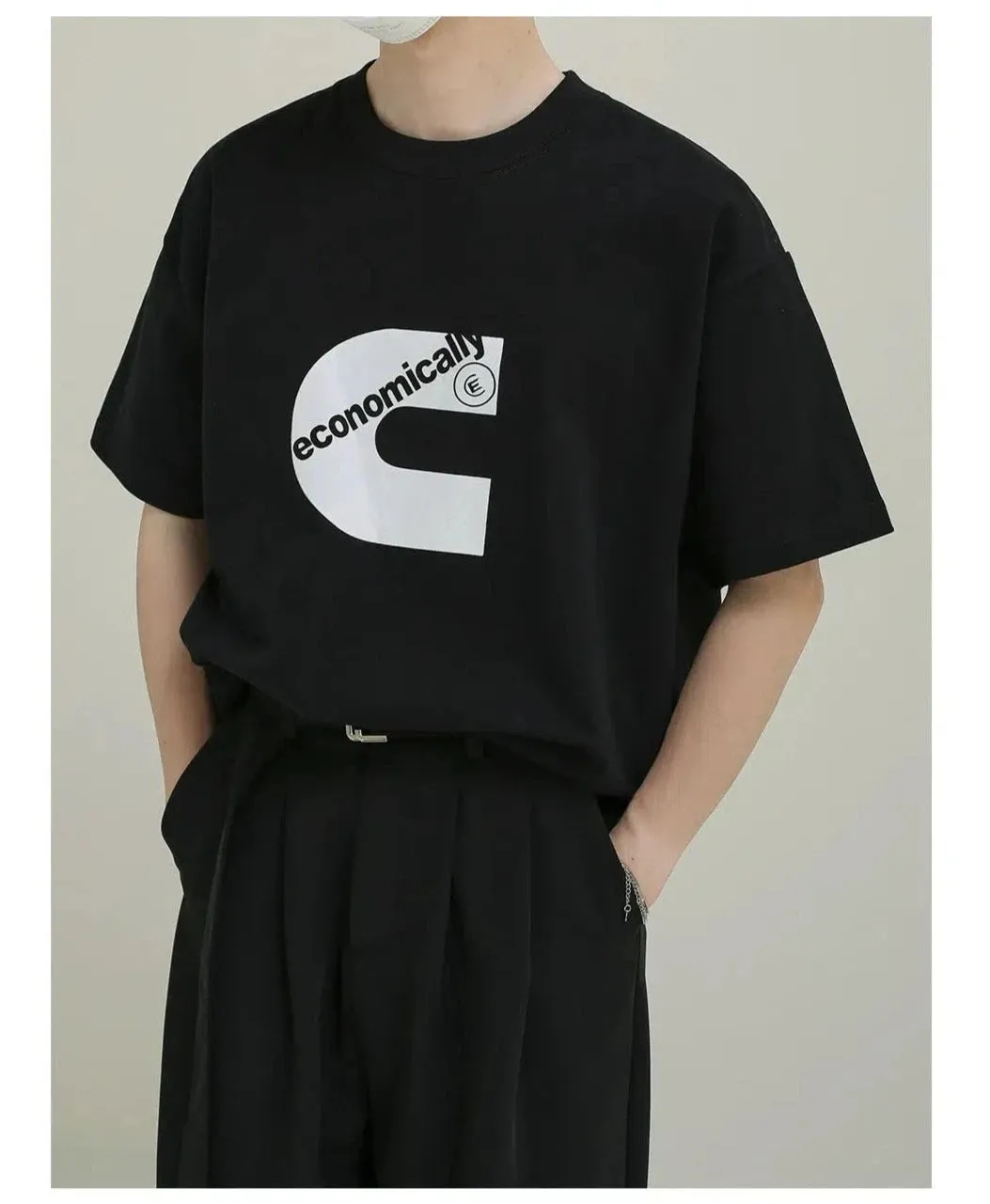 Loose-fit Graphic T-shirt