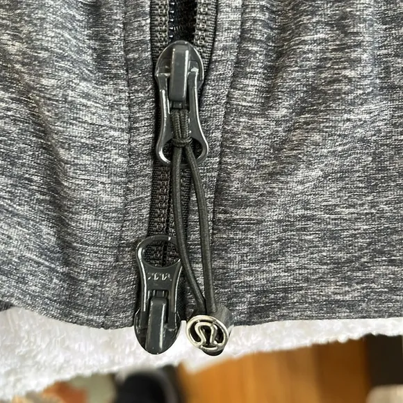 Lululemon In Stride Full Zip Athletic Jacket