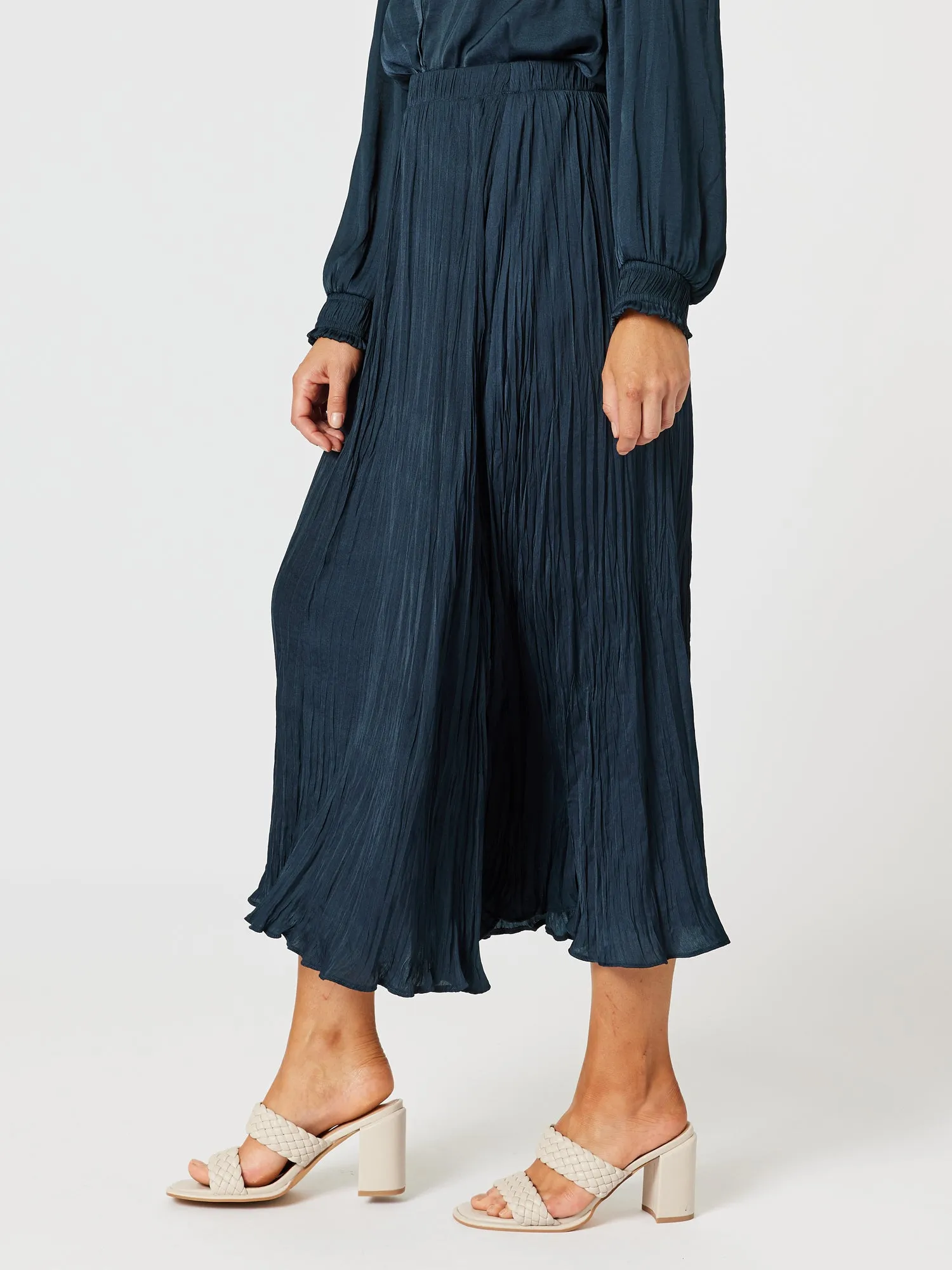 Luxe Crushed Skirt - Midnight