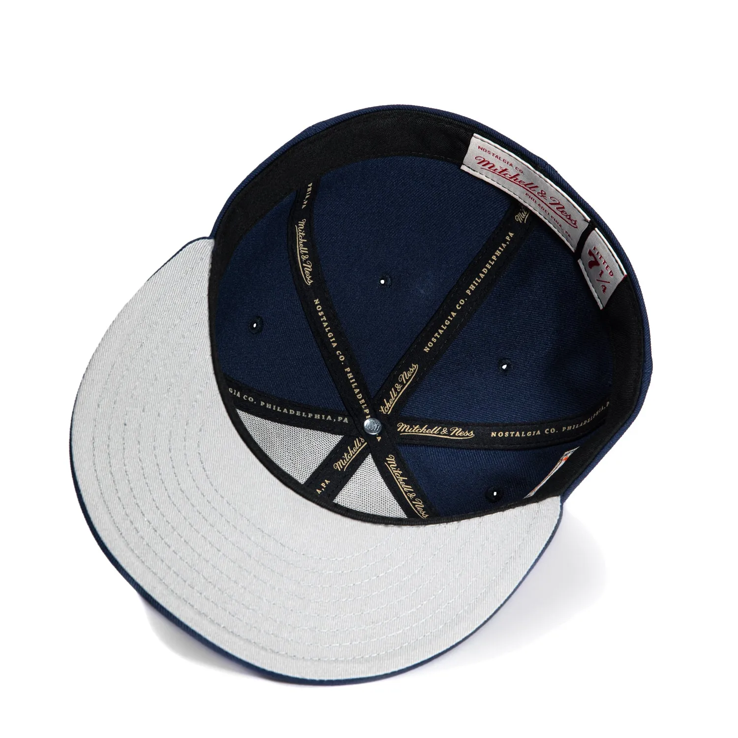 Mitchell & Ness New York Knicks 70th Anniversary Patch Hat - Navy