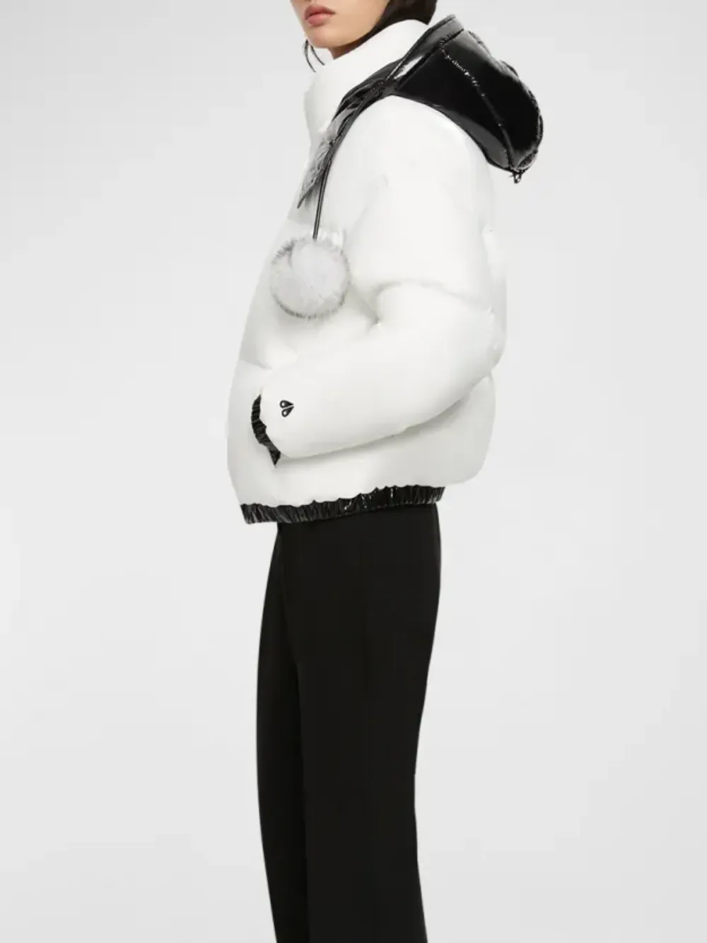 Moose Knuckles Macpeth Crop Puffer Jacket Milky Way