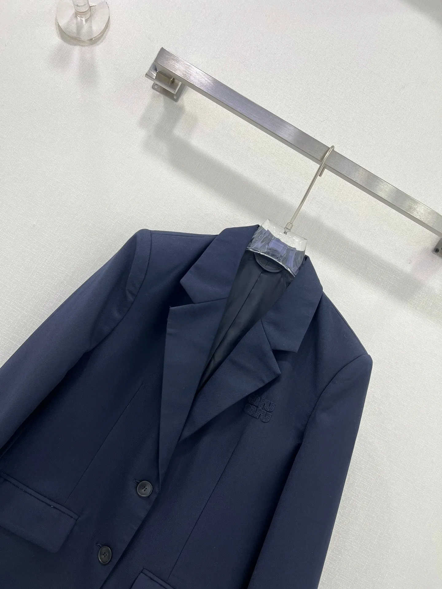 MU 25 new blazer