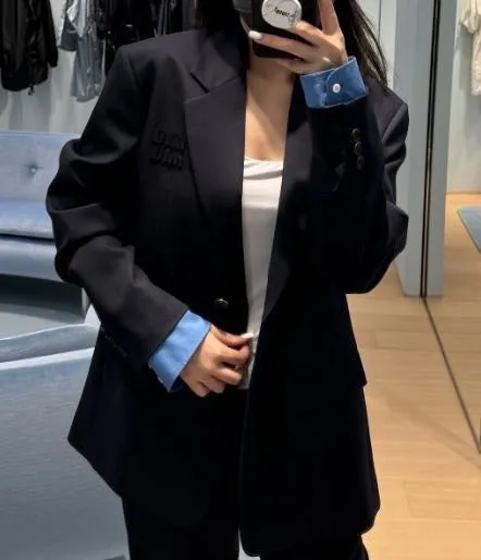 MU 25 new blazer