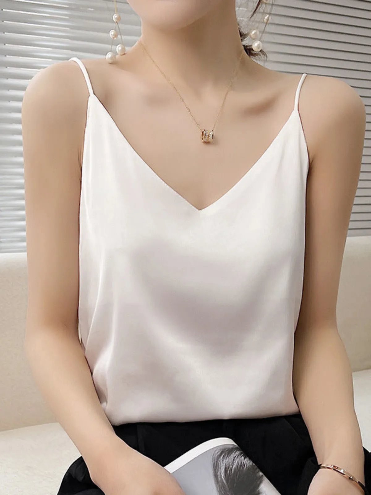 Must-have Satin Bottoming Top