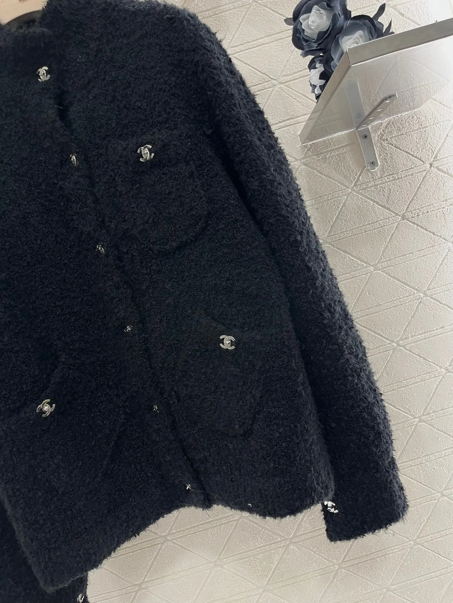 New Lapel Pocket Knitted Jacket