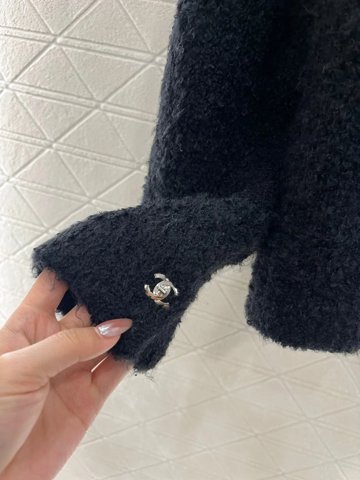 New Lapel Pocket Knitted Jacket