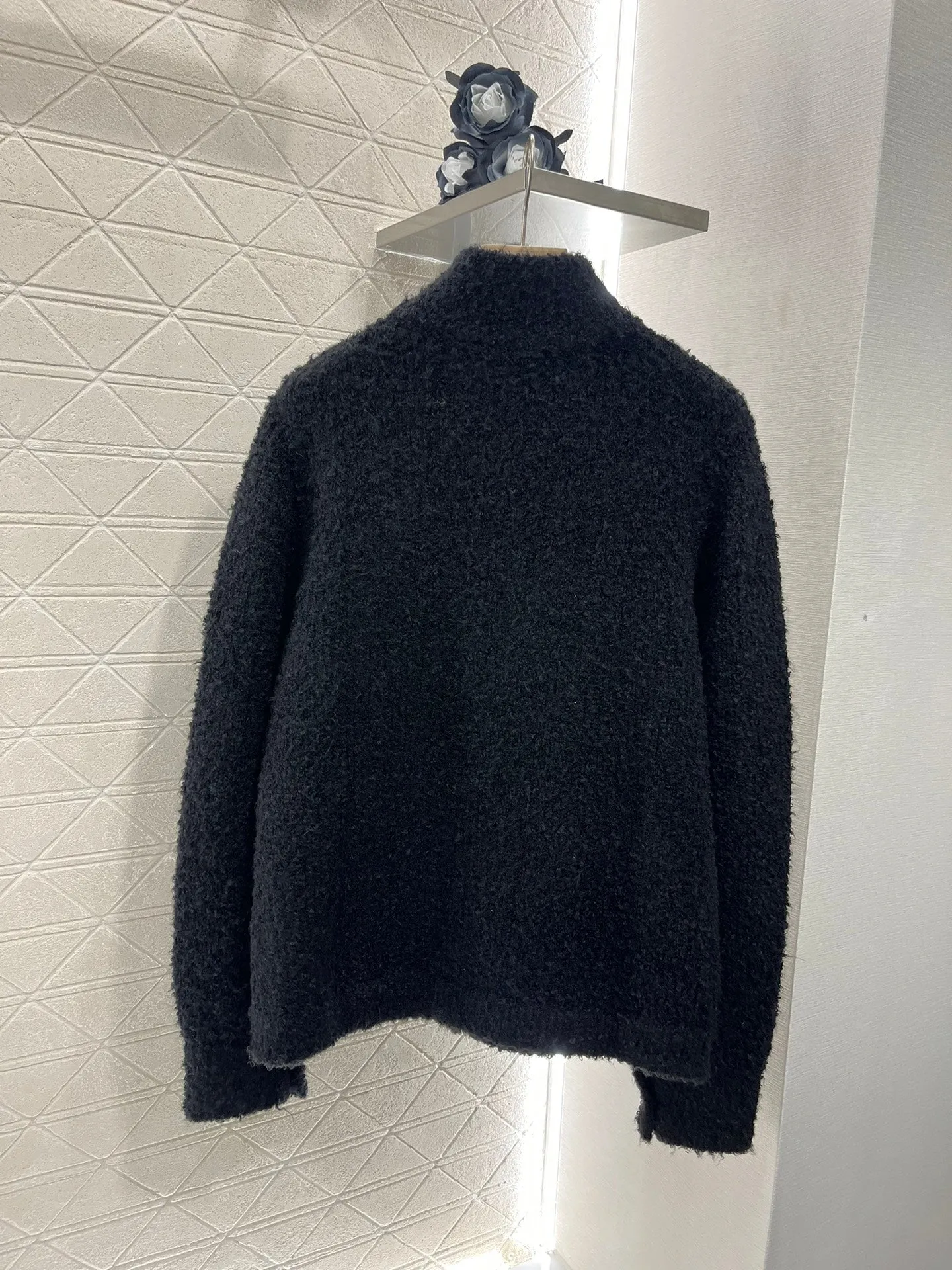 New Lapel Pocket Knitted Jacket