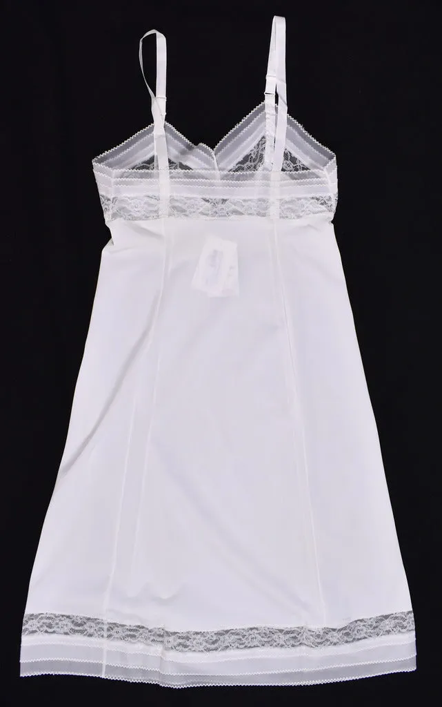 NWOT 1950s Off White Ric Rac Lace Full Slip
