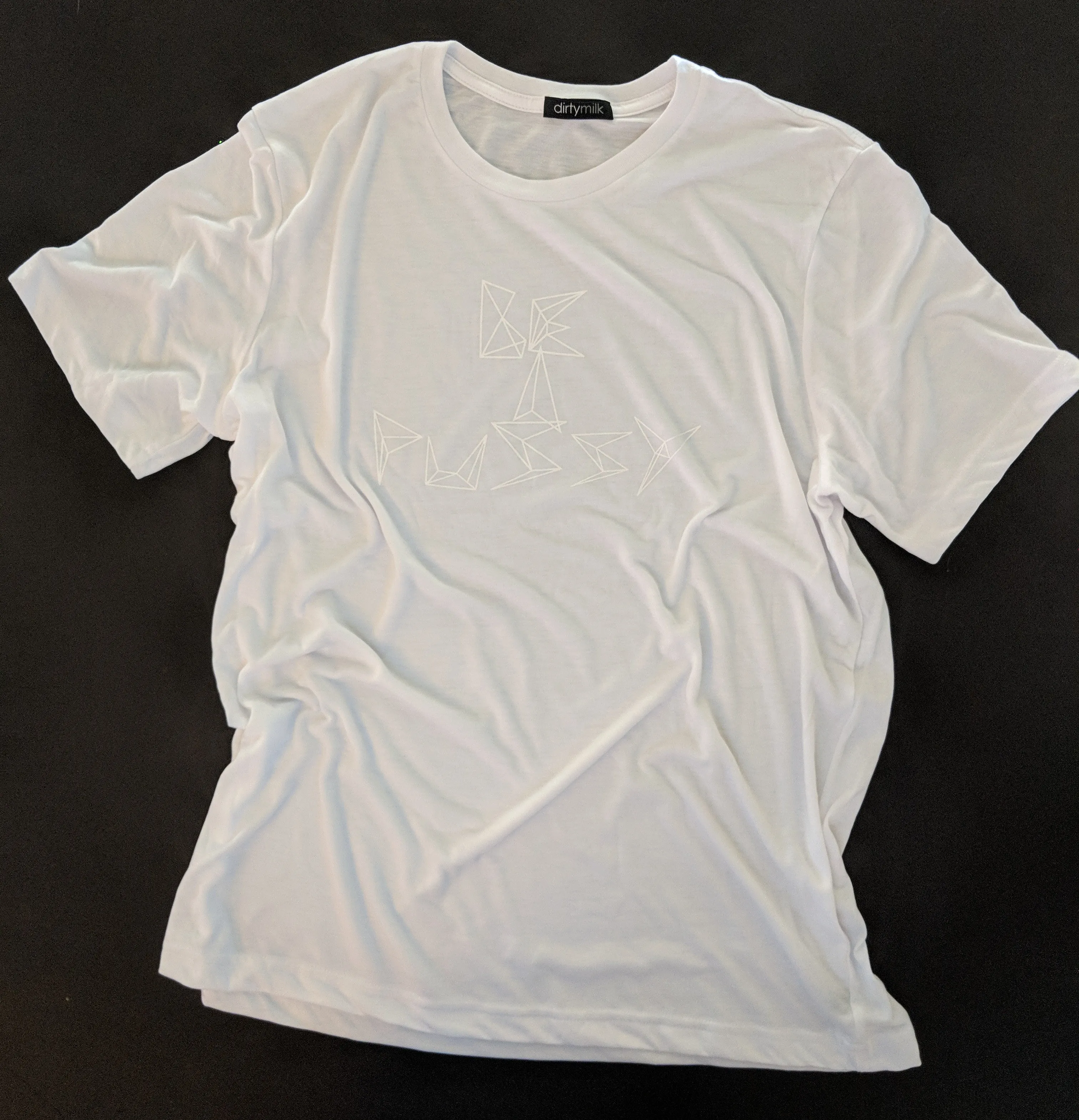 "BE" T-Shirt White