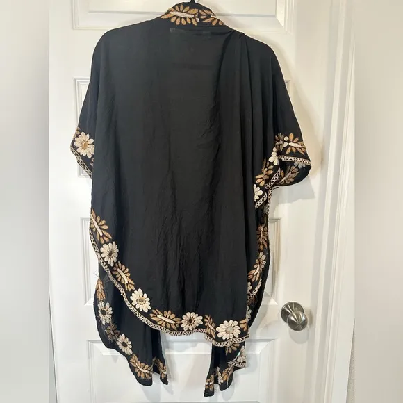 Raga Womens Black Floral Embroidered Open FrontCardigan Kimono - EUC