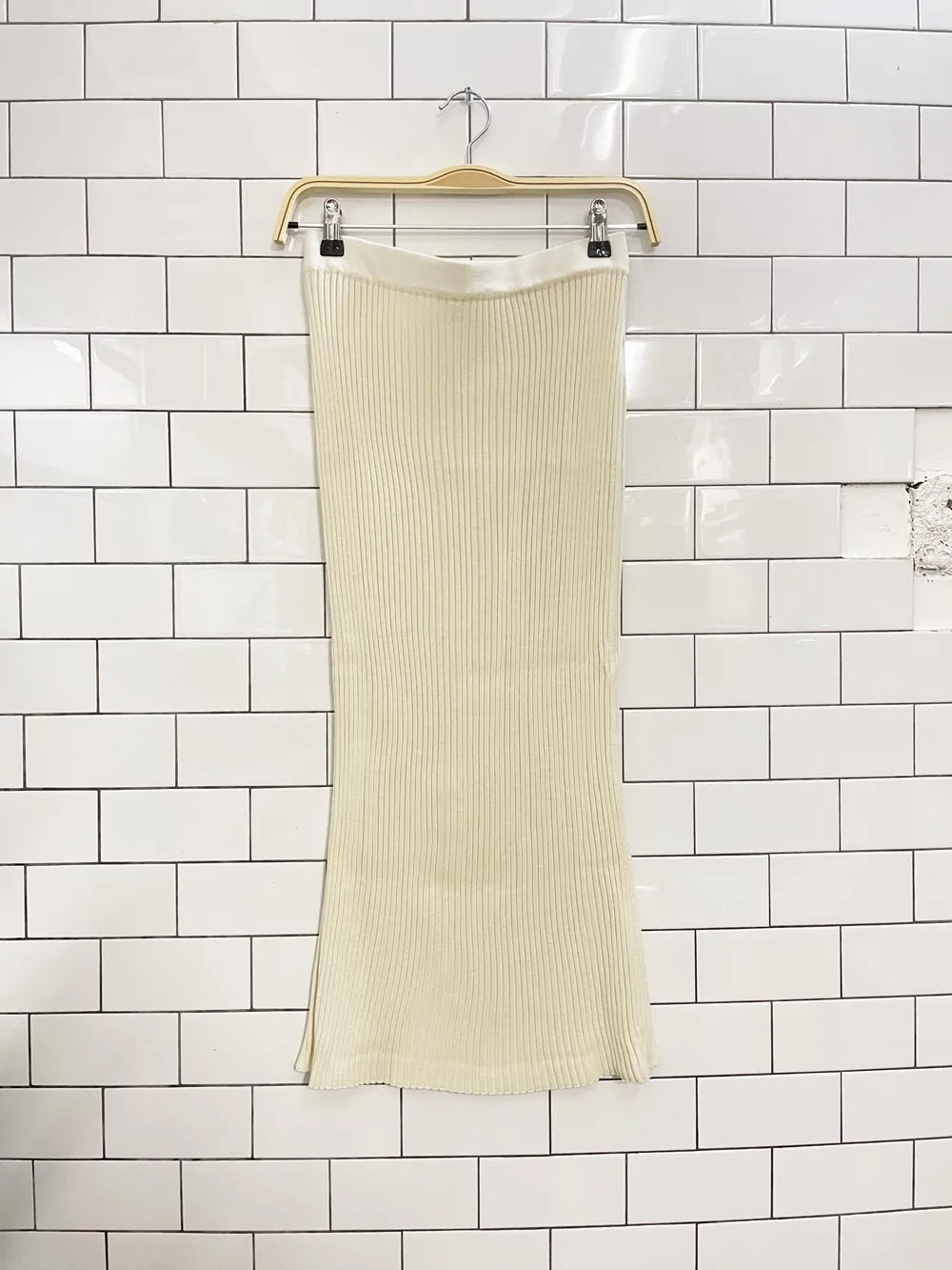 sihwa wool blend rib knit midi skirt