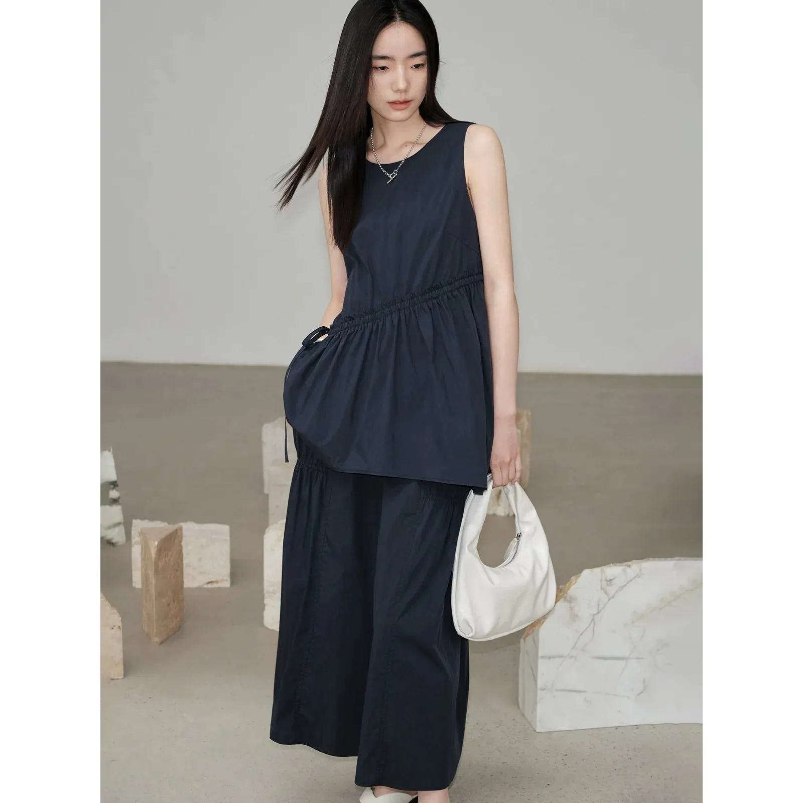 Sleeveless & Short-Sleeve Ensemble Set