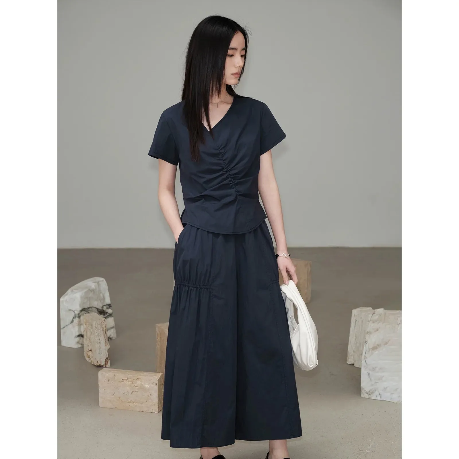 Sleeveless & Short-Sleeve Ensemble Set