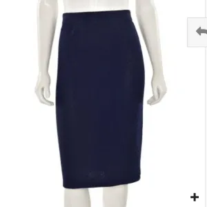 ST JOHN COLLECTION MADE IN MEXICO WOOL BLEND KNIT SANTANA SKIRT SIZE 4