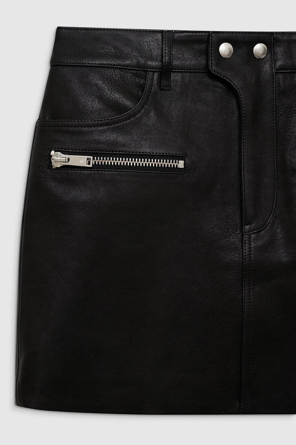 Steel Skirt in Black Leather