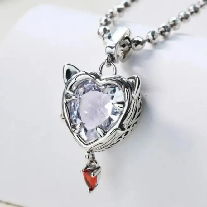 Sweet and Versatile Heart-shaped Cat Pendant