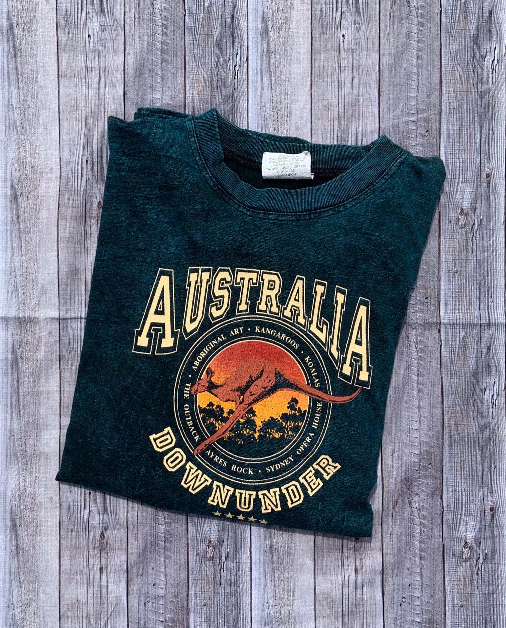 T-shirt Size Large
