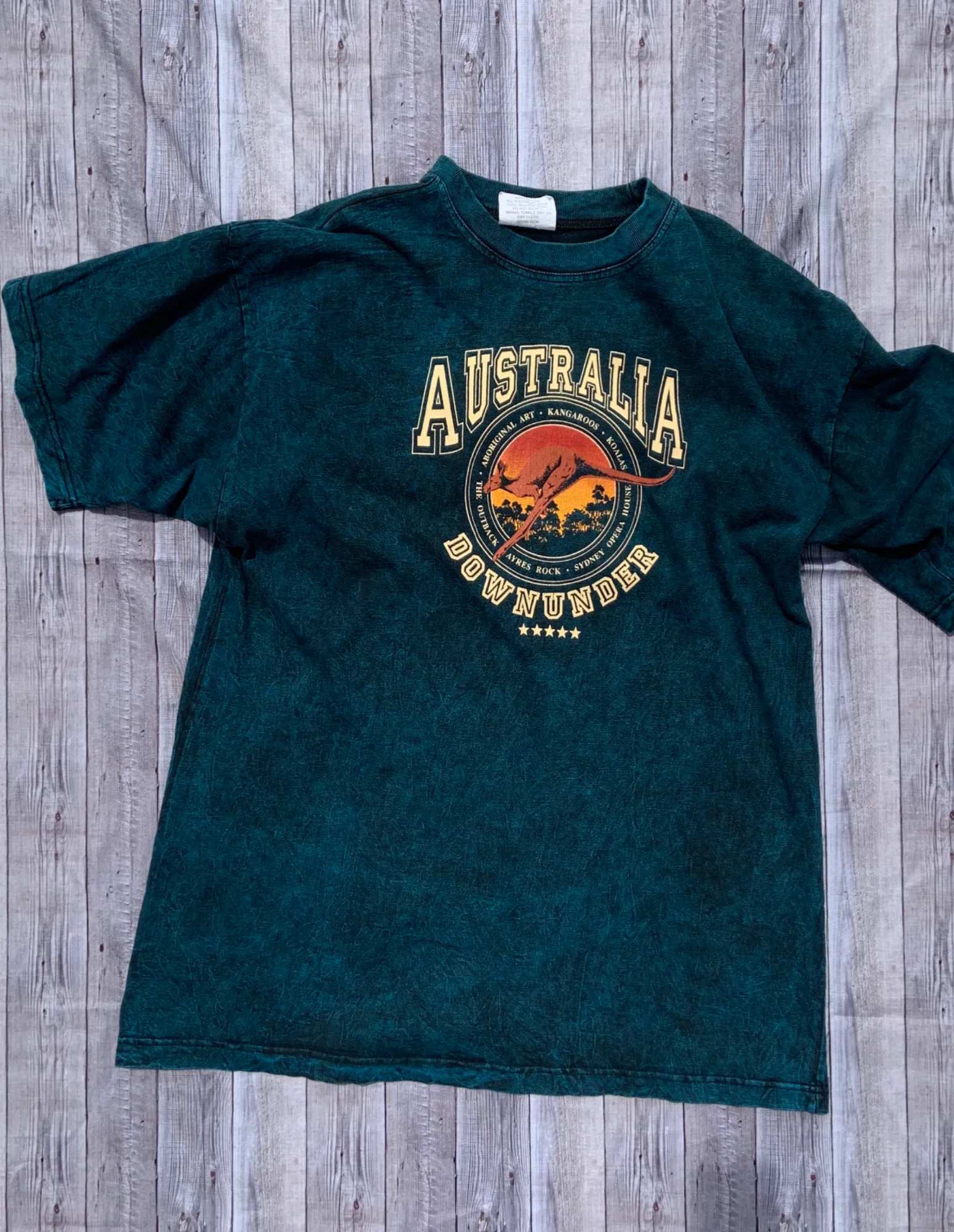 T-shirt Size Large