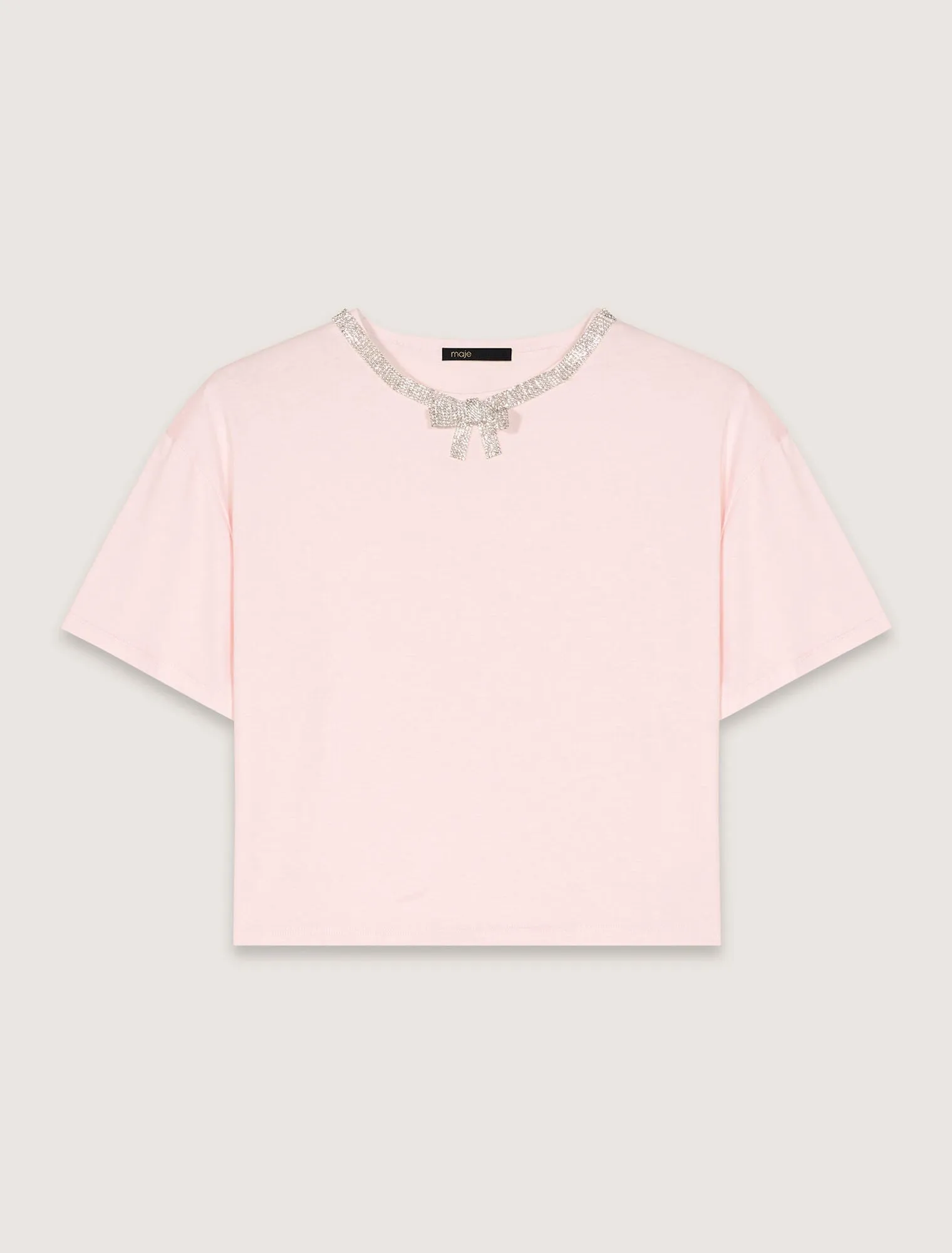 T-shirt with jewellery neck
