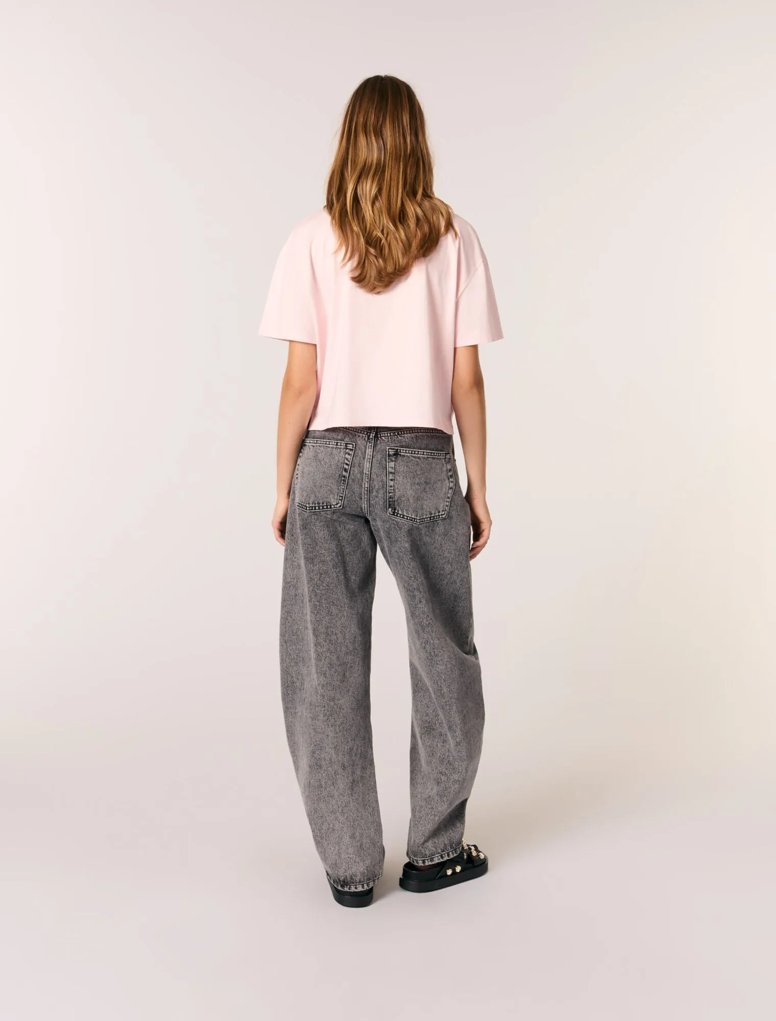 T-shirt with jewellery neck