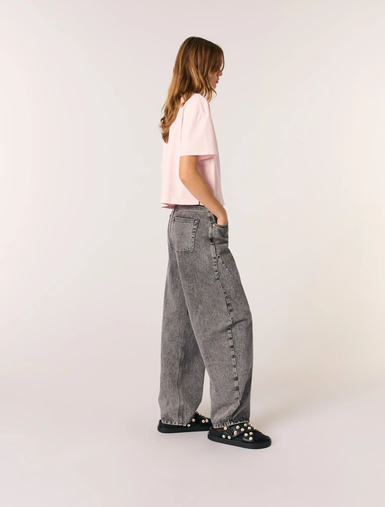 T-shirt with jewellery neck